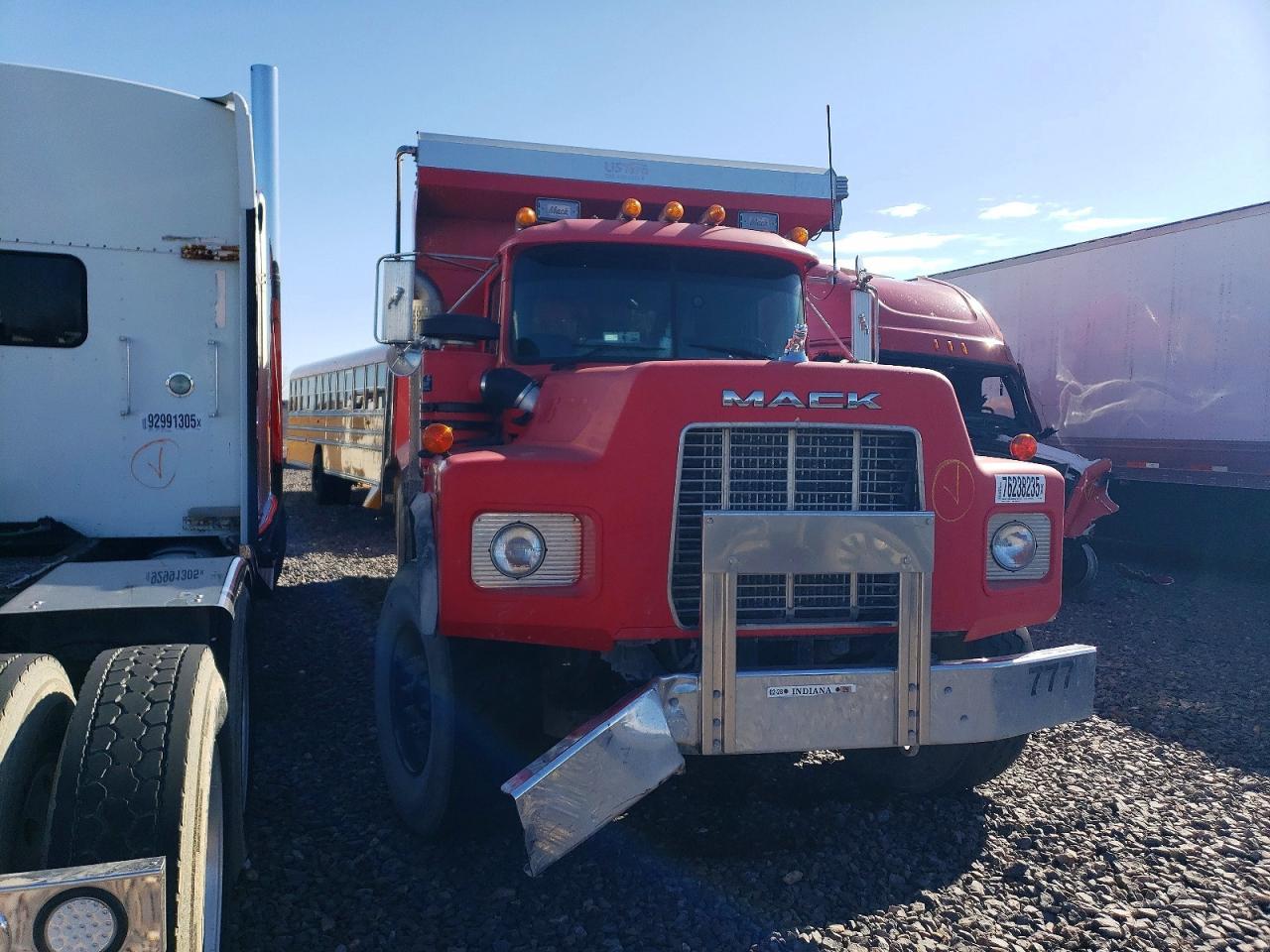 1998 Mack RB688S Dump Truck