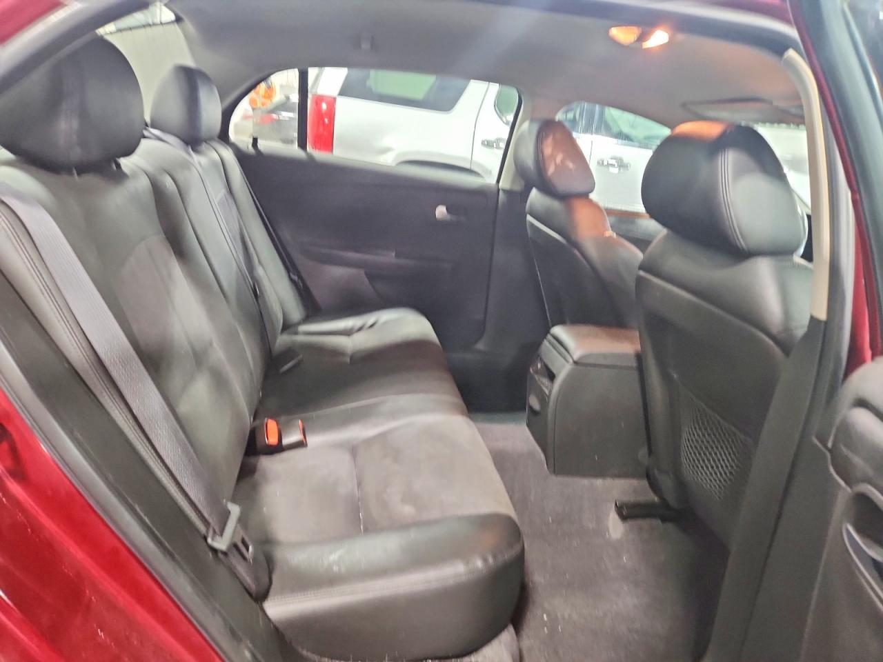 2011 Chevrolet Malibu 2LT