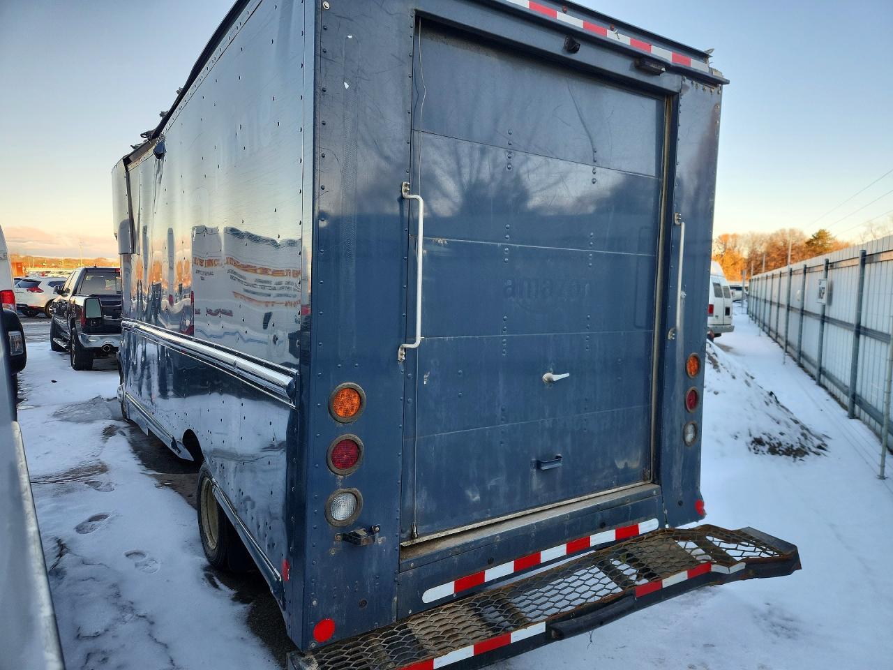 2022 Ford Transit Delivery Truck