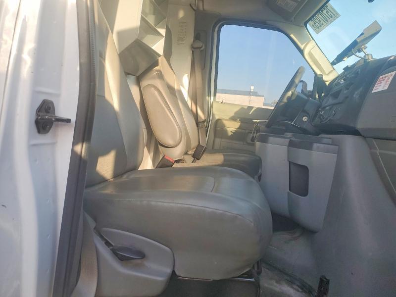 2022 Ford E350 Utility / Service Truck