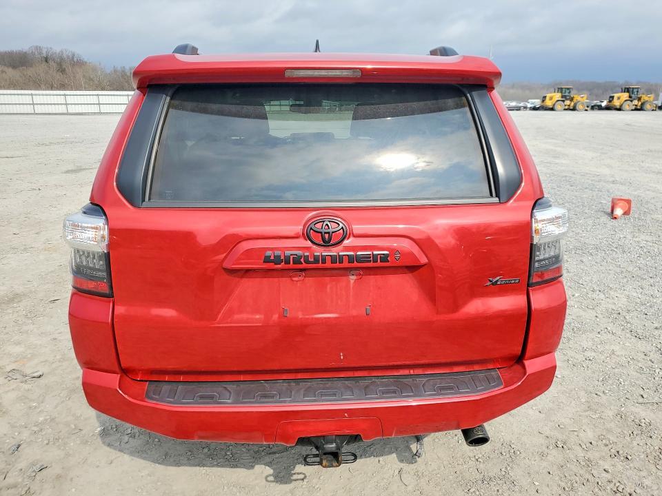 2022 Toyota 4R SR5
