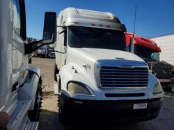 Freightliner Vehiculos salvage en venta: 2006 Freightliner Columbia 120 Semi Truck