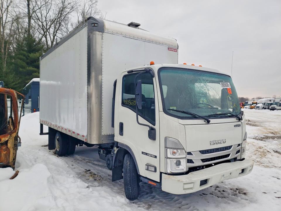 2024 Isuzu NPR BOX Truck