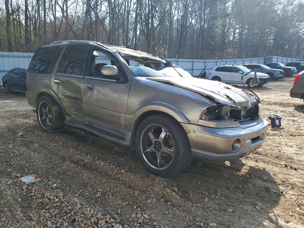 2001 Lincoln Navigator