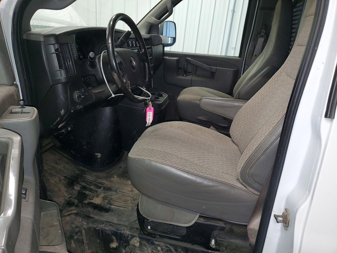 2022 Chevrolet Express 2500 Cargo Utility / Service Van