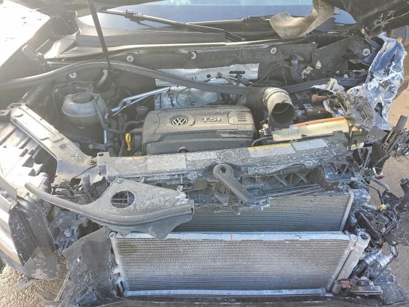 2021 Volkswagen Atlas Cross Sport se