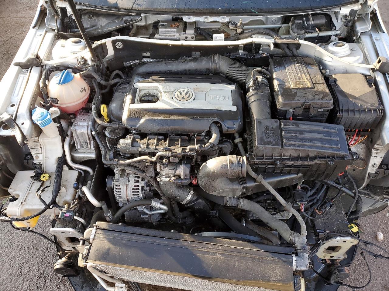 2016 Volkswagen Cc Base