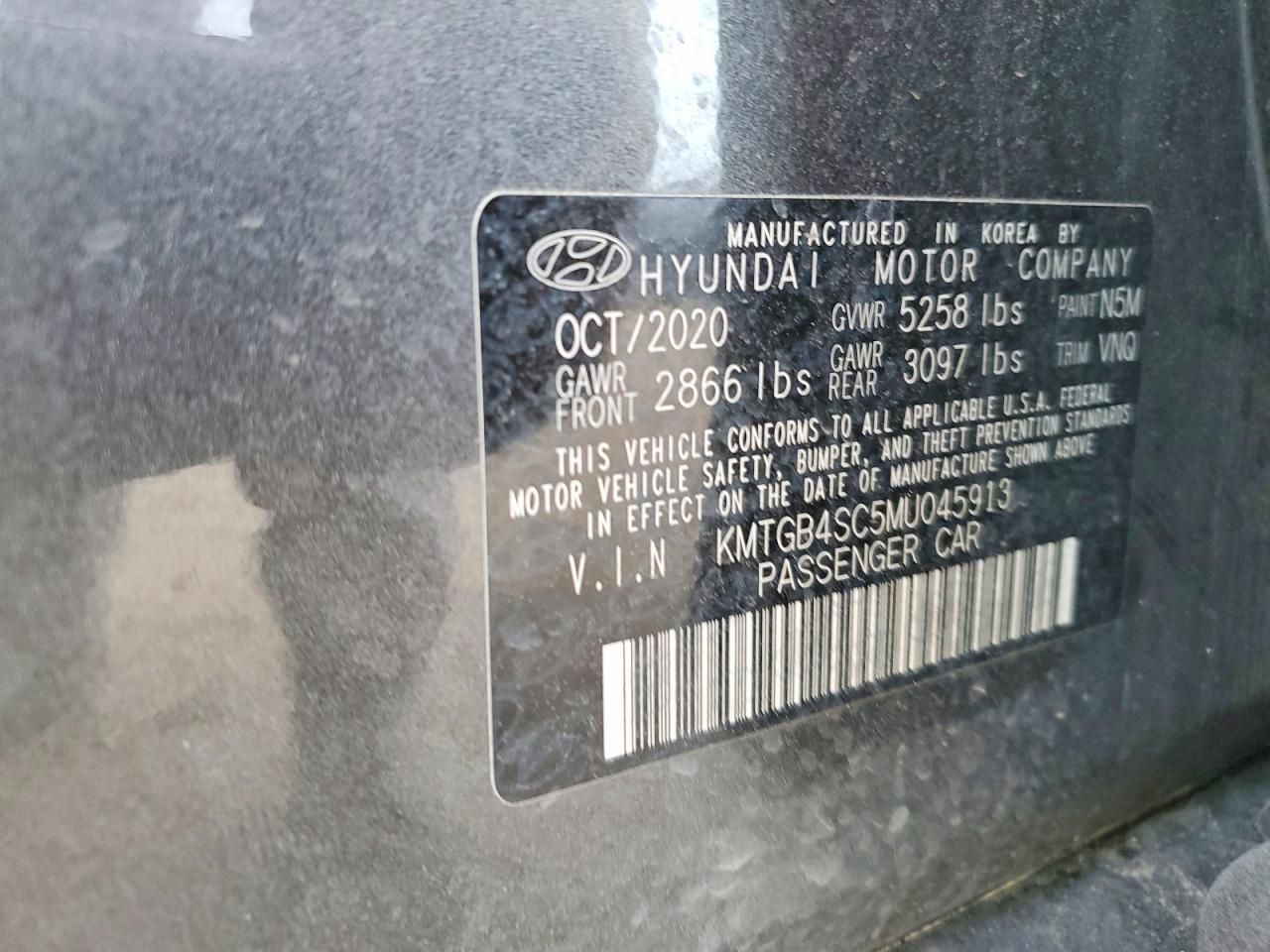 2021 Genesis G80 Base