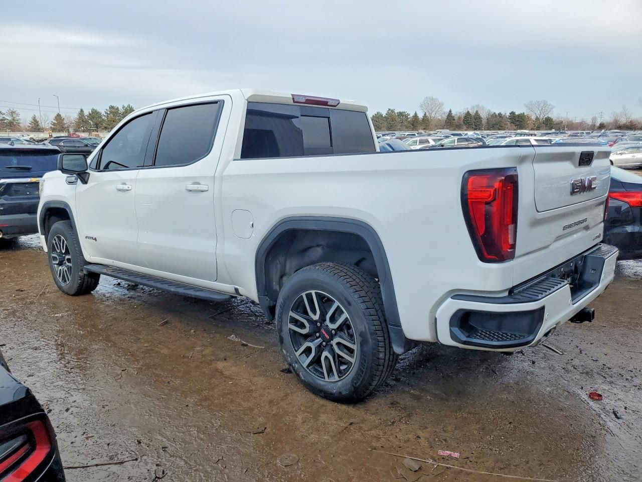 2021 GMC Sierra K1500 AT4
