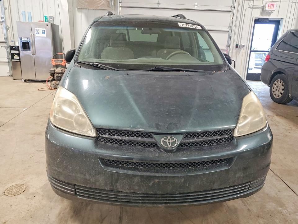 2005 Toyota Sienna ce