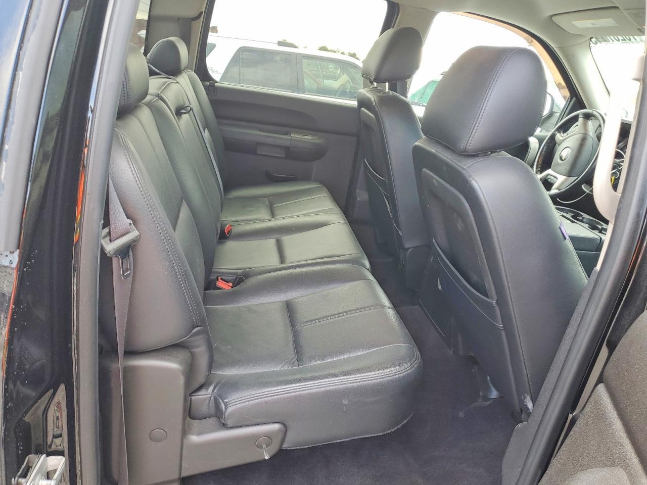 2011 Chevrolet Silverado C1500 LT