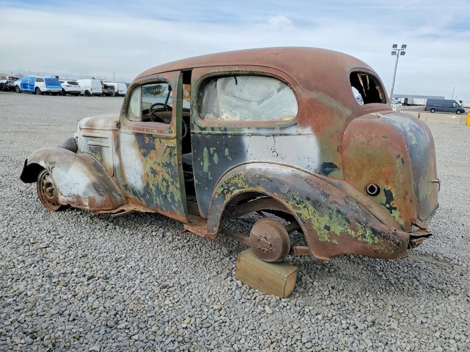 1937 Chevrolet Tilt Master W35042