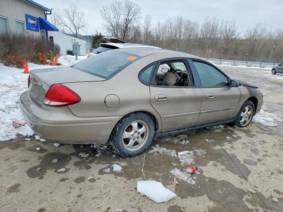 2006 Ford Taurus se