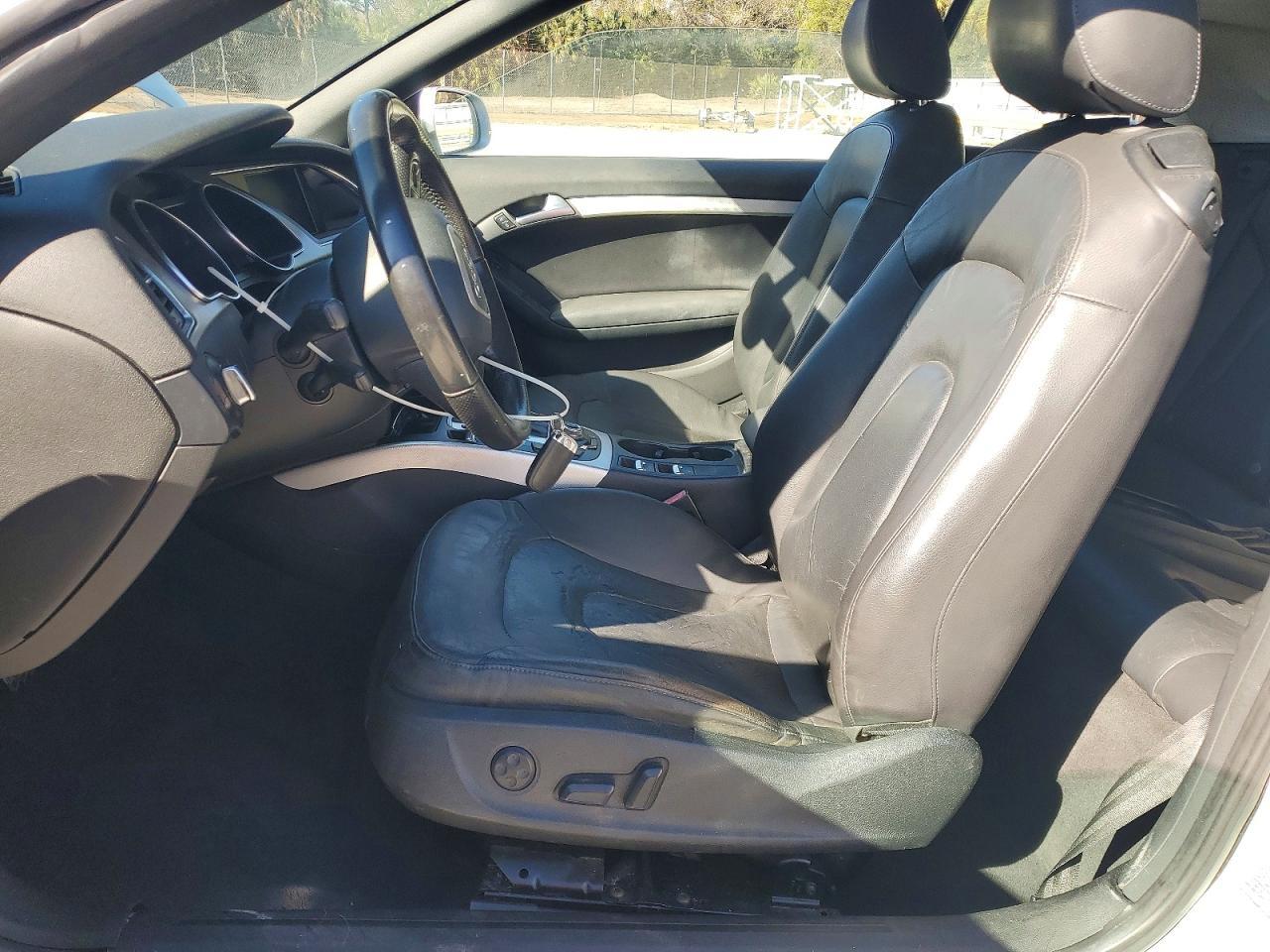 2011 Audi A5 Premium Plus