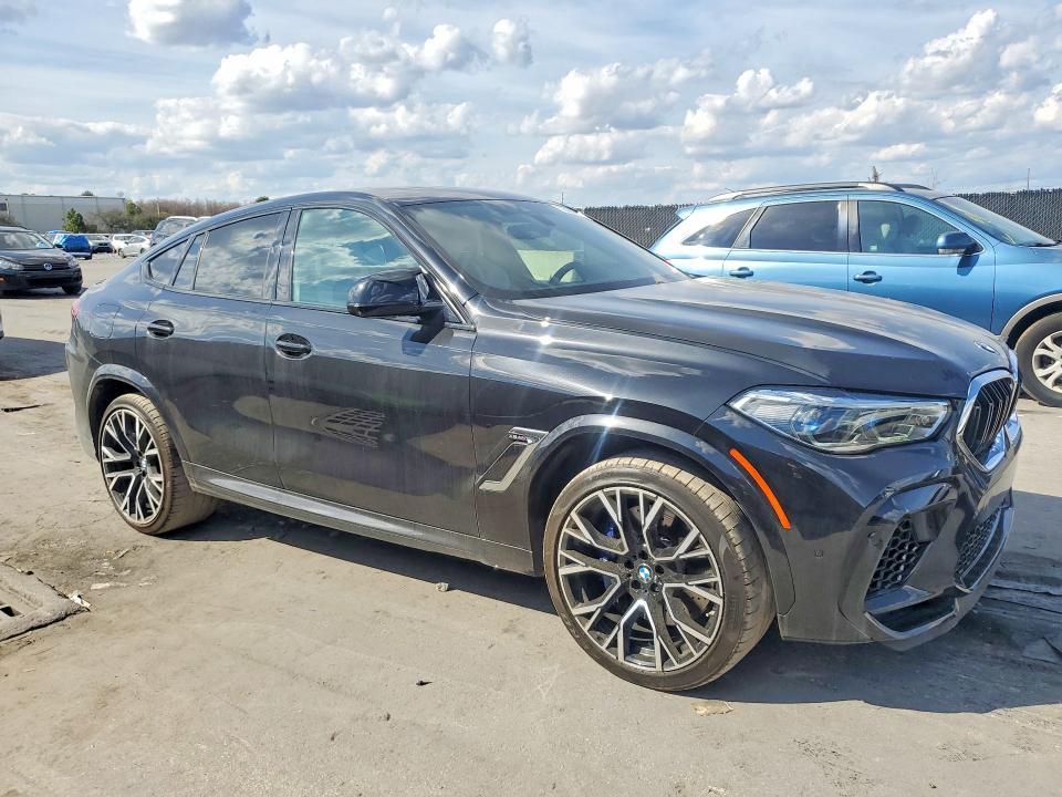 2022 BMW X6 m