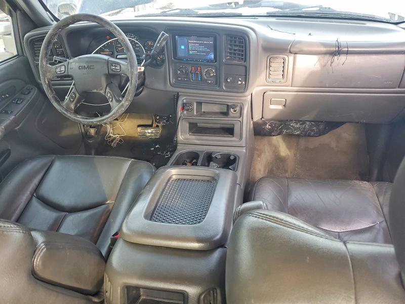 2004 GMC Sierra K2500 Heavy Duty