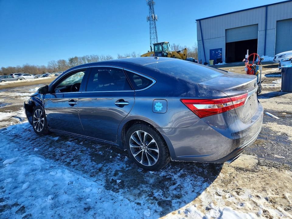 2016 Toyota Avalon xle Plus