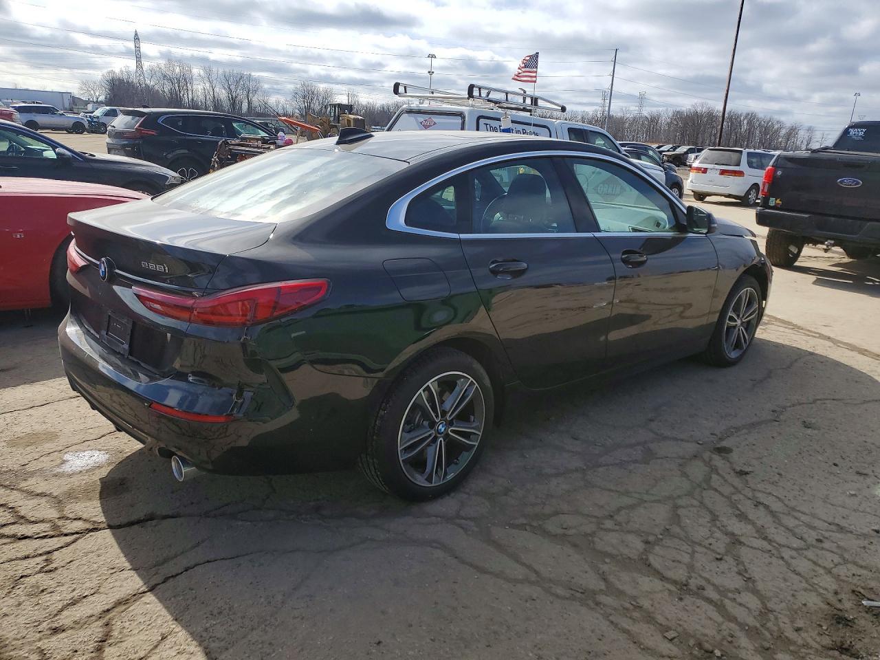 2024 BMW 228xi