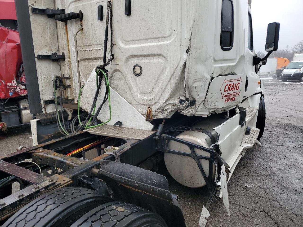 2018 Freigliner 2018 Freightliner Cascadia 125 Semi Truck