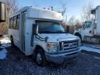 2010 Ford Econoline E350 Super Duty Cutaway Van