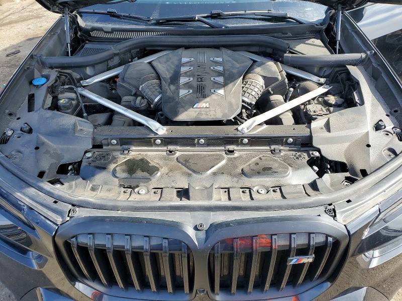 2023 BMW X7 M60i