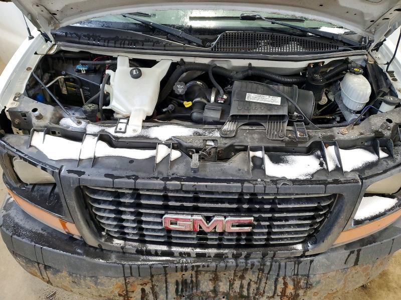 2008 GMC Savana G2500