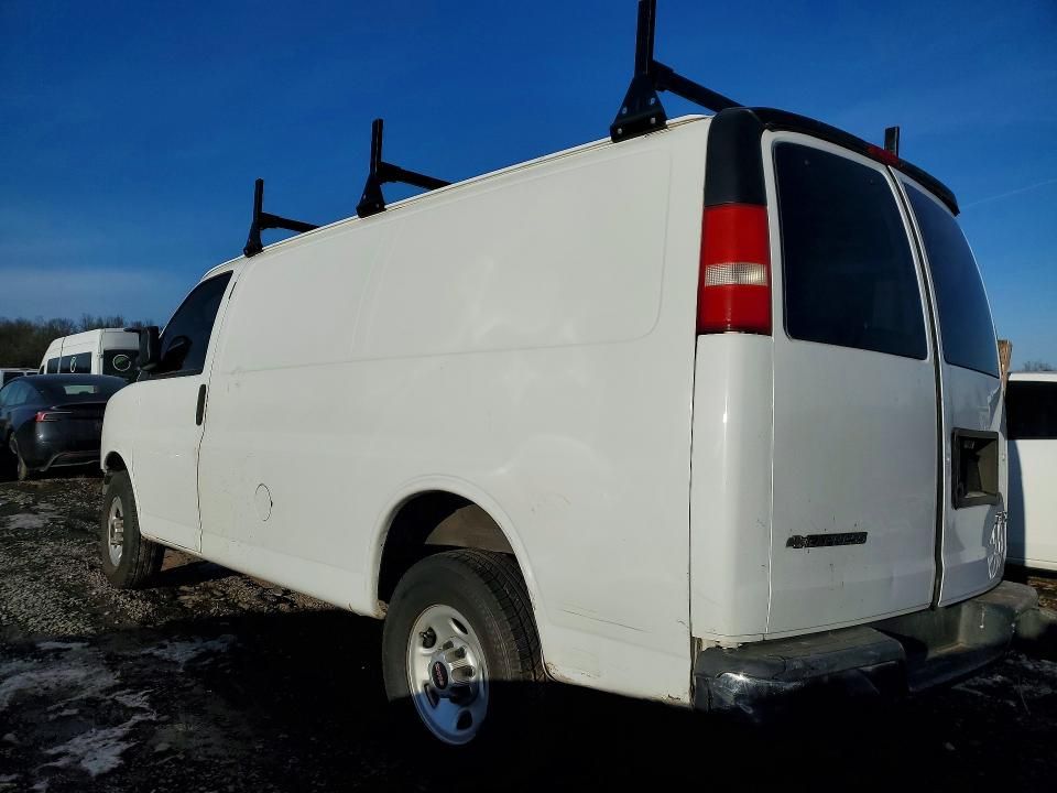 2016 GMC Savana 2500 Cargo Utility / Service van