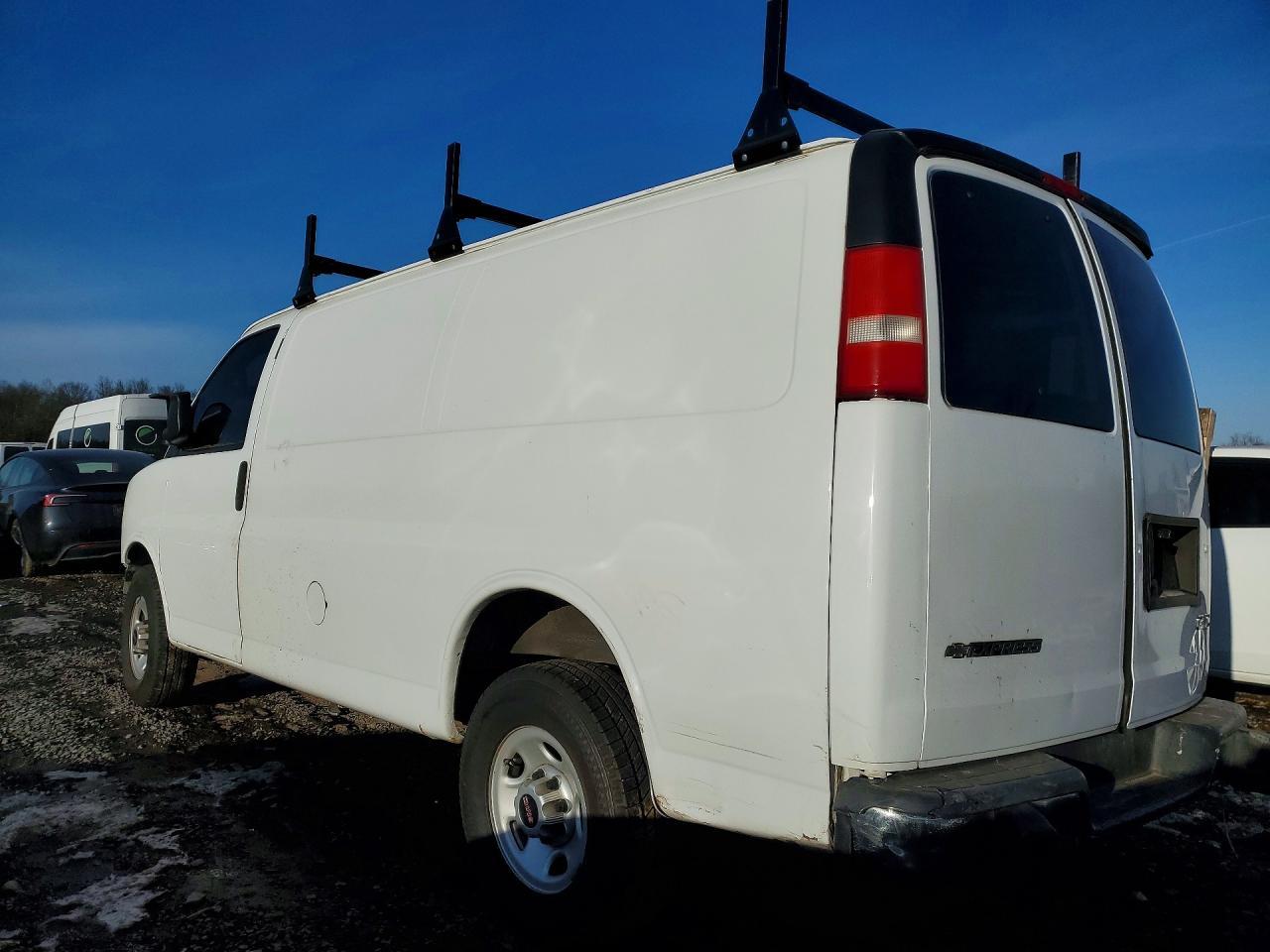 2016 GMC Savana 2500 Cargo Utility / Service Van