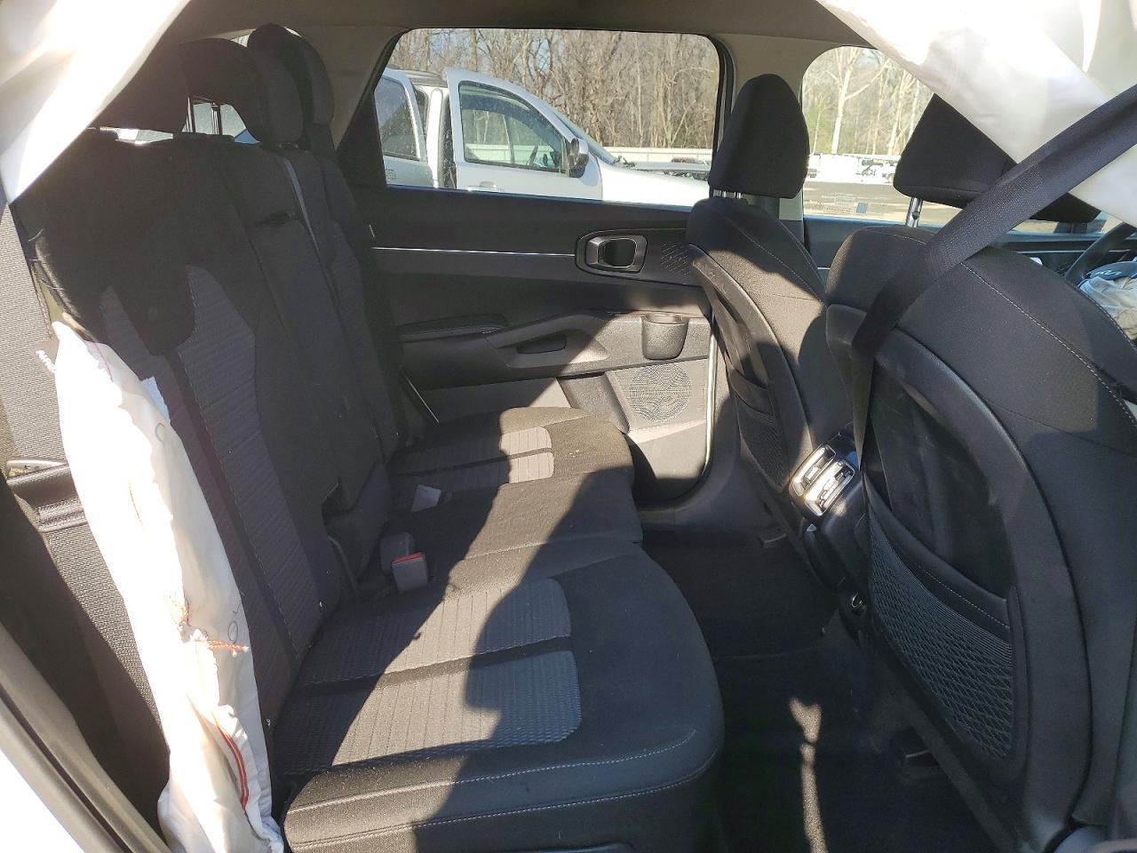 2025 KIA Sorento lx
