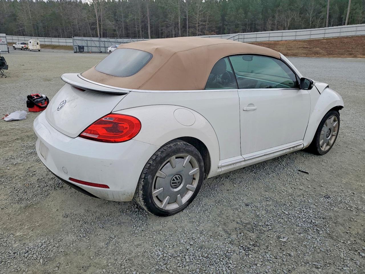 2014 Volkswagen Beetle
