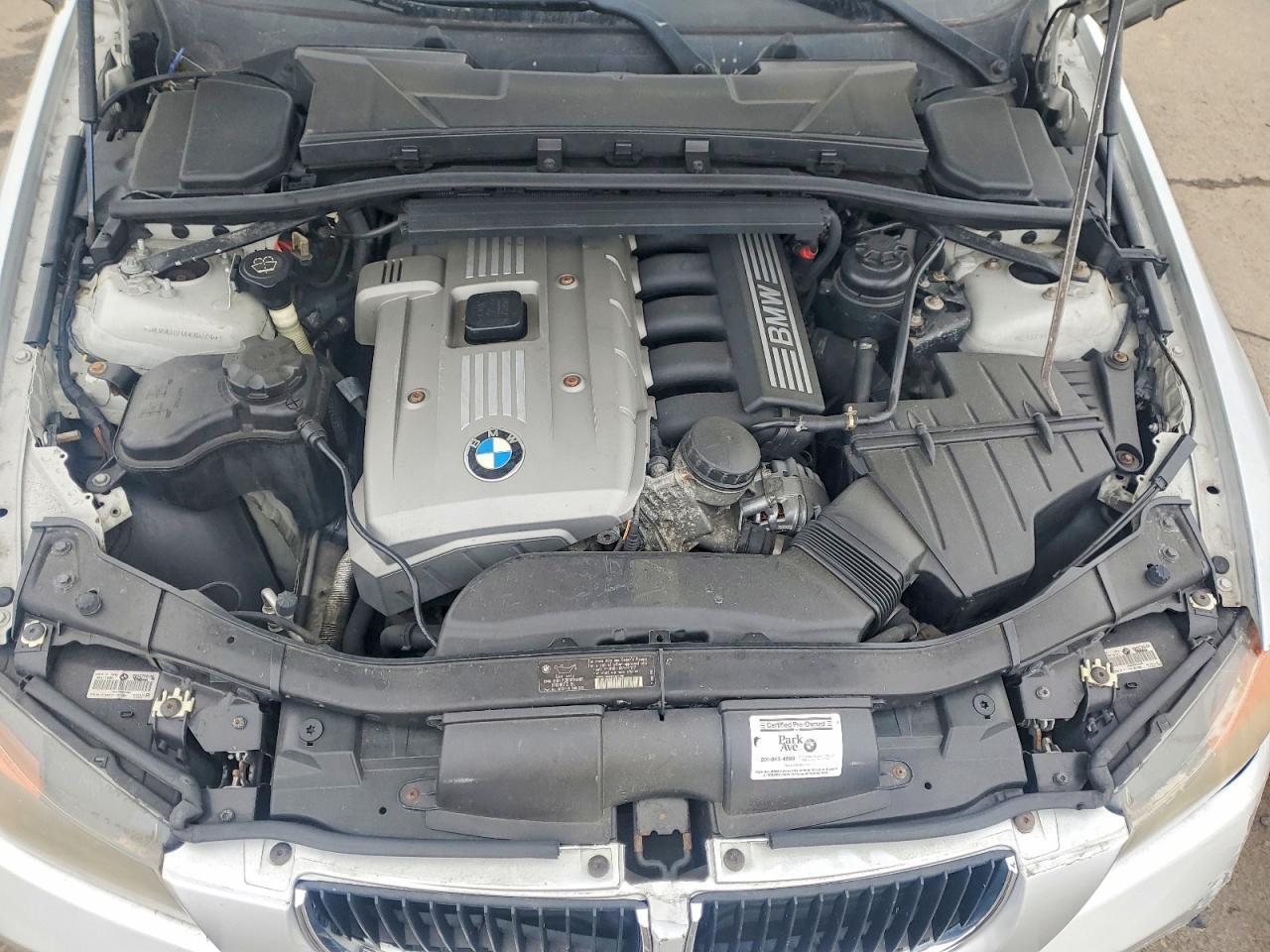 2006 BMW 325 i
