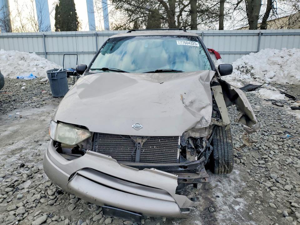2002 Nissan Quest se
