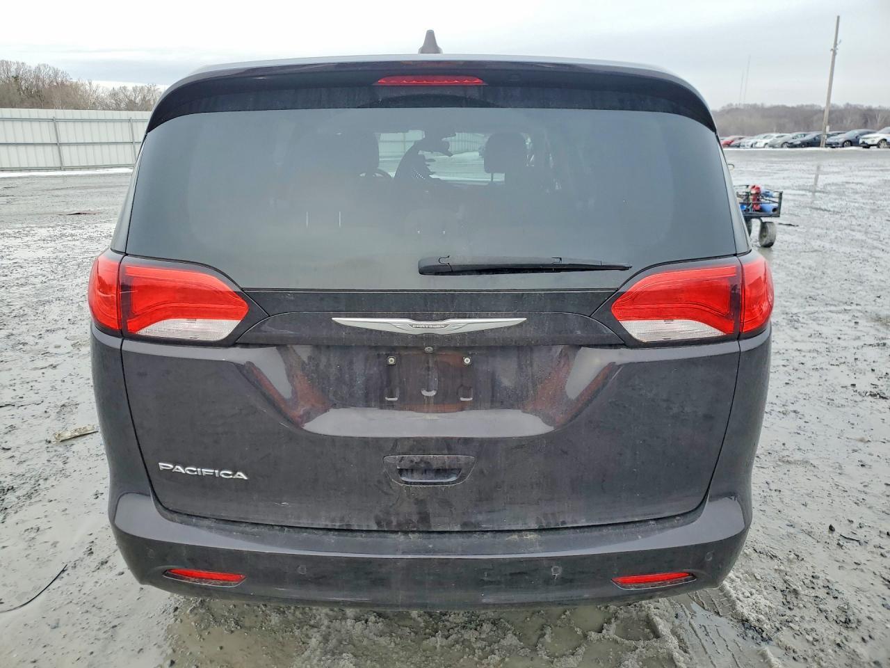 2017 Chrysler Pacifica Touring