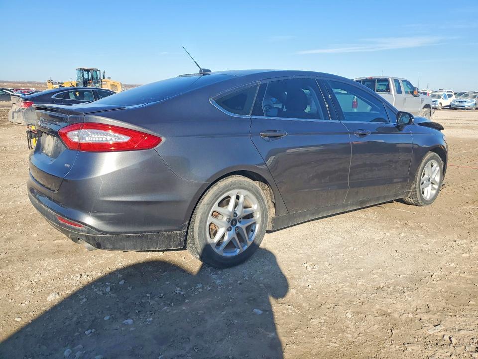 2016 Ford Fusion se
