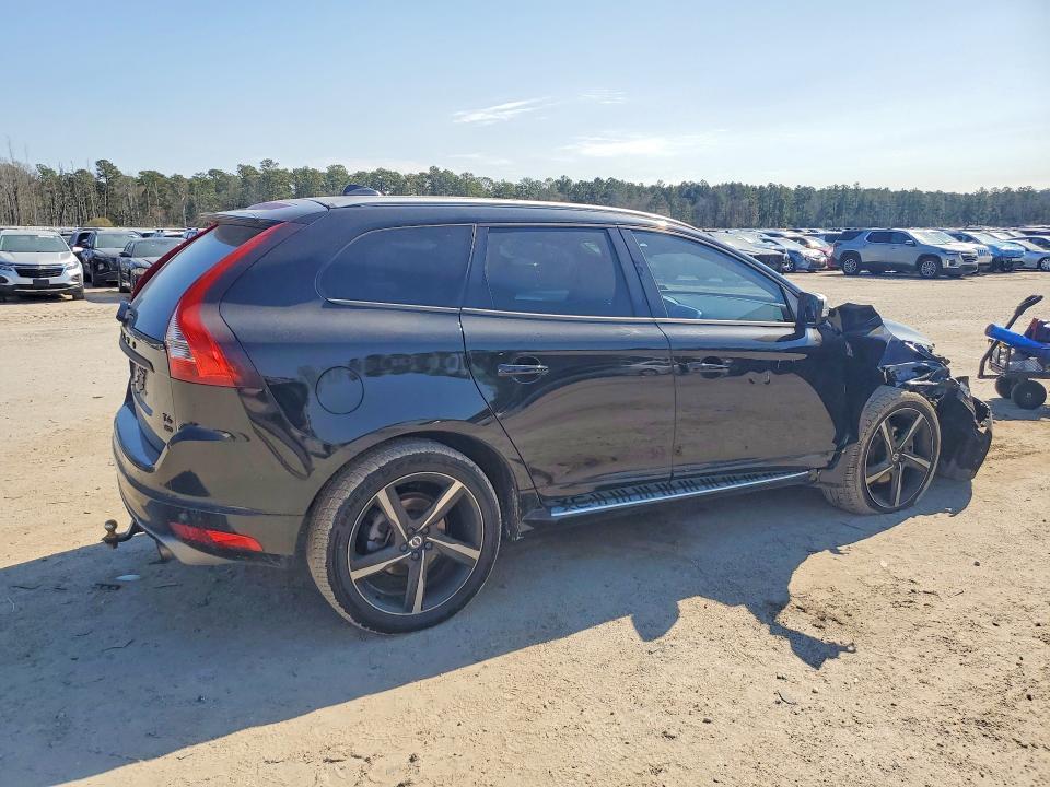 2016 Volvo Xc60 T6 R-design