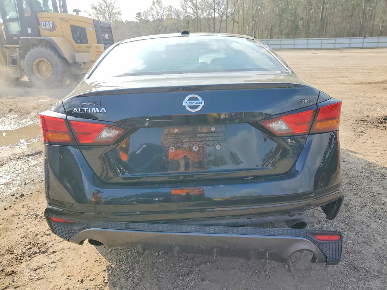 2019 Niss Altima 2.5 sr