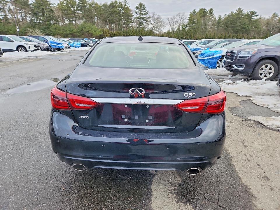 2023 Infiniti Q50 Luxe