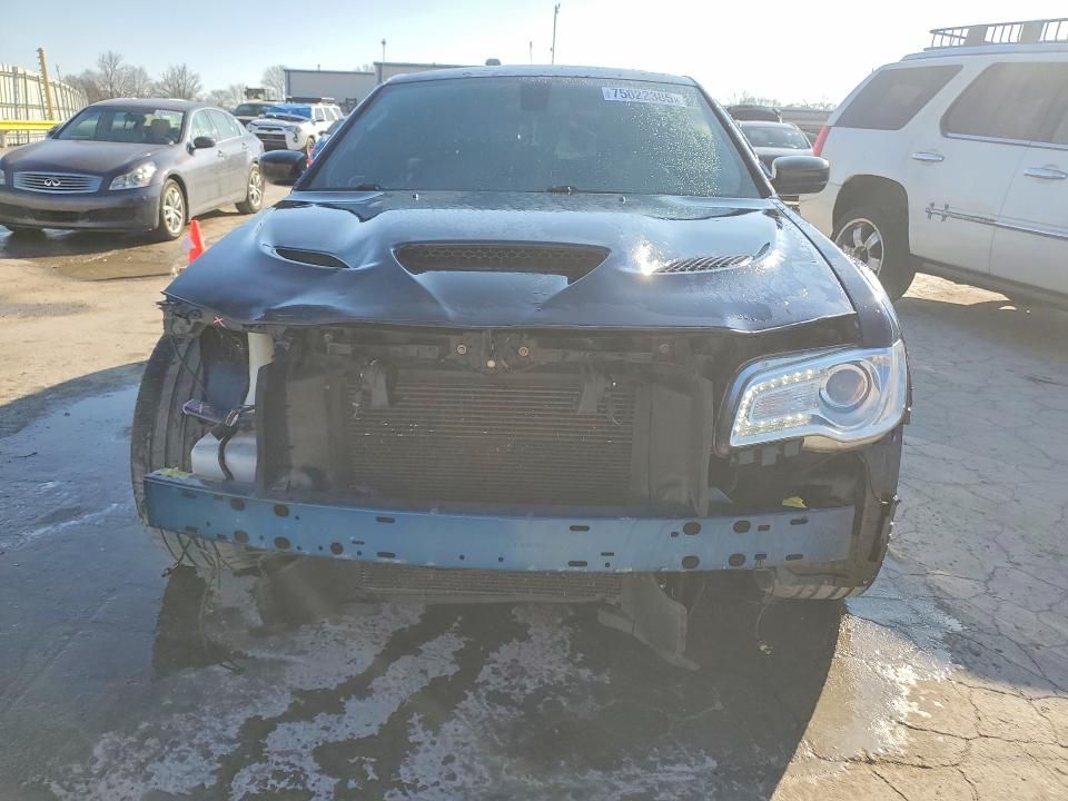 2016 Chrysler 300 Limited