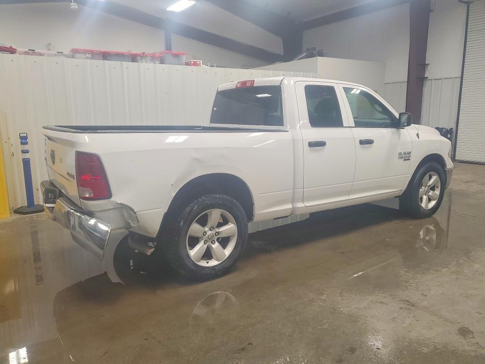 2024 Dodge Ram 1500 Classic slt