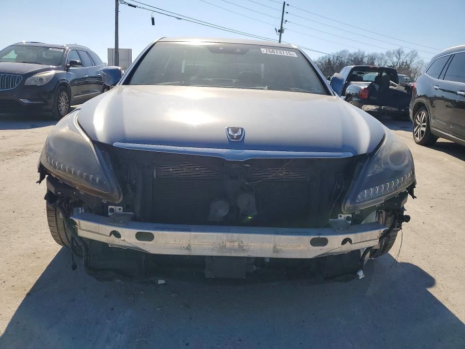 2016 Hyundai Equus Signature