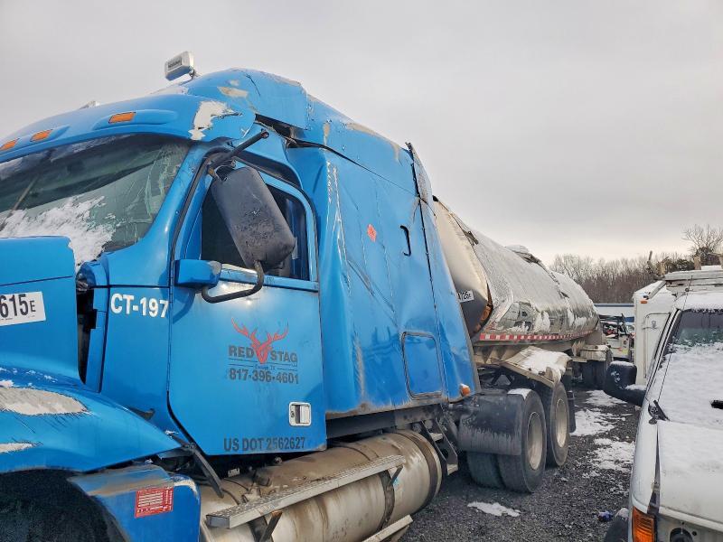 2018 Freightliner Columbia