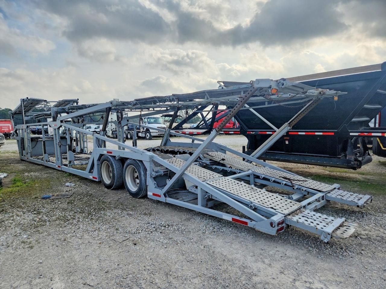 2001 Unknown 2001 Car Carrier