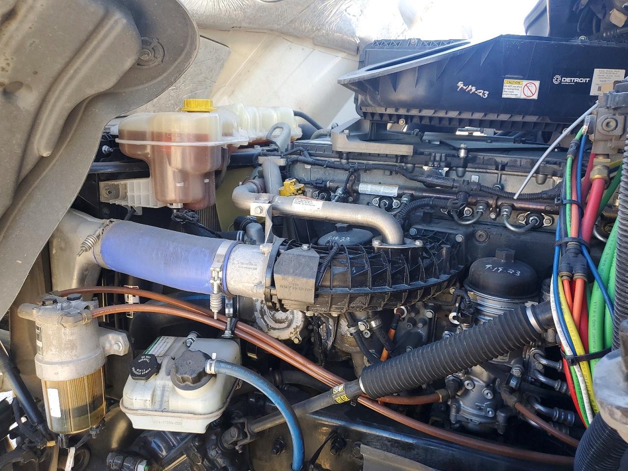 2020 Freigliner 2020 Freightliner Cascadia 1