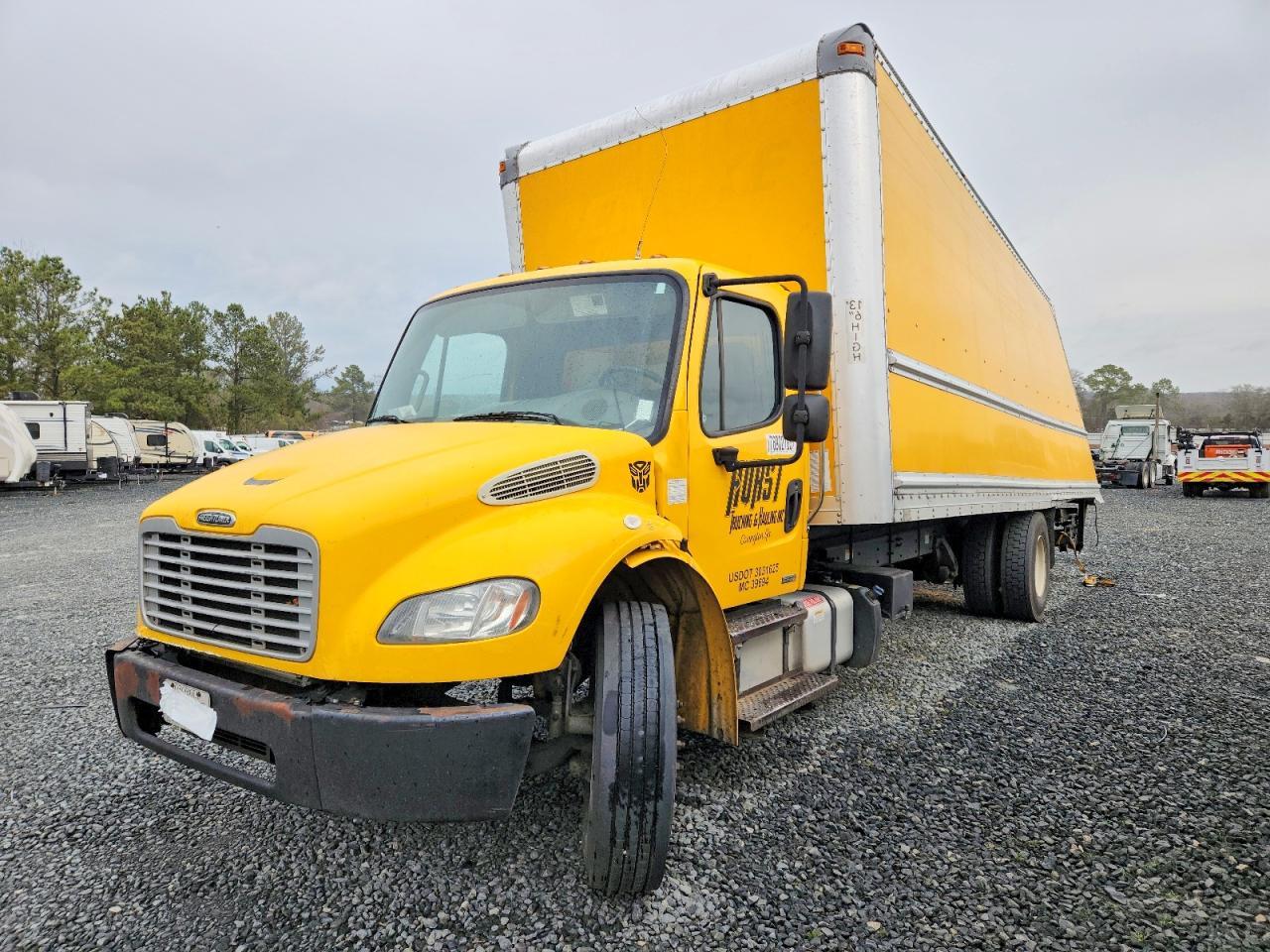 2012 Freigliner 2012 Freightliner Business Class M2 BOX Truck