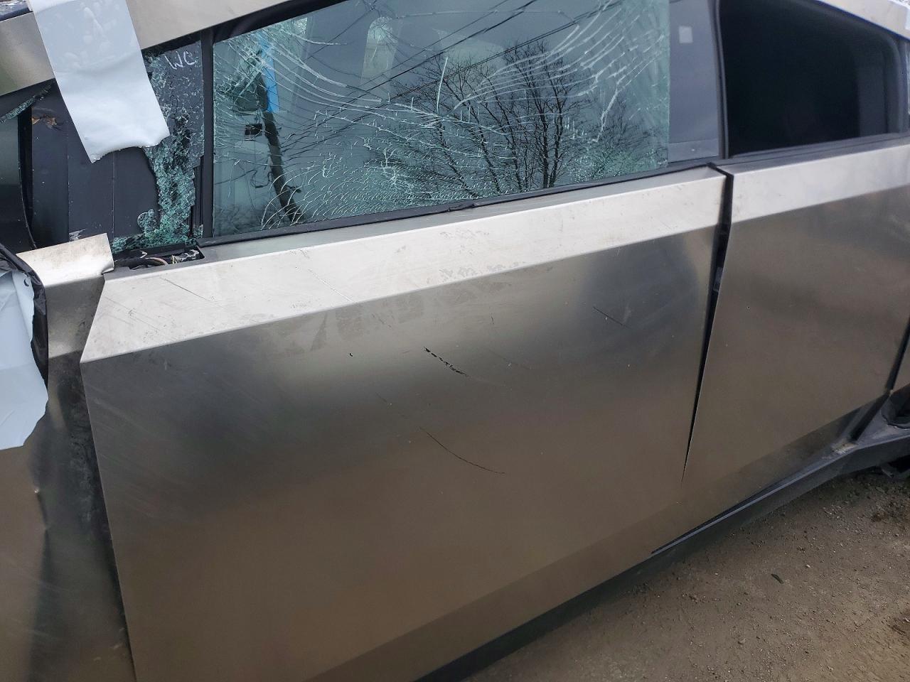 2025 Tesla Cybertruck Cyberbeast Crew Cab