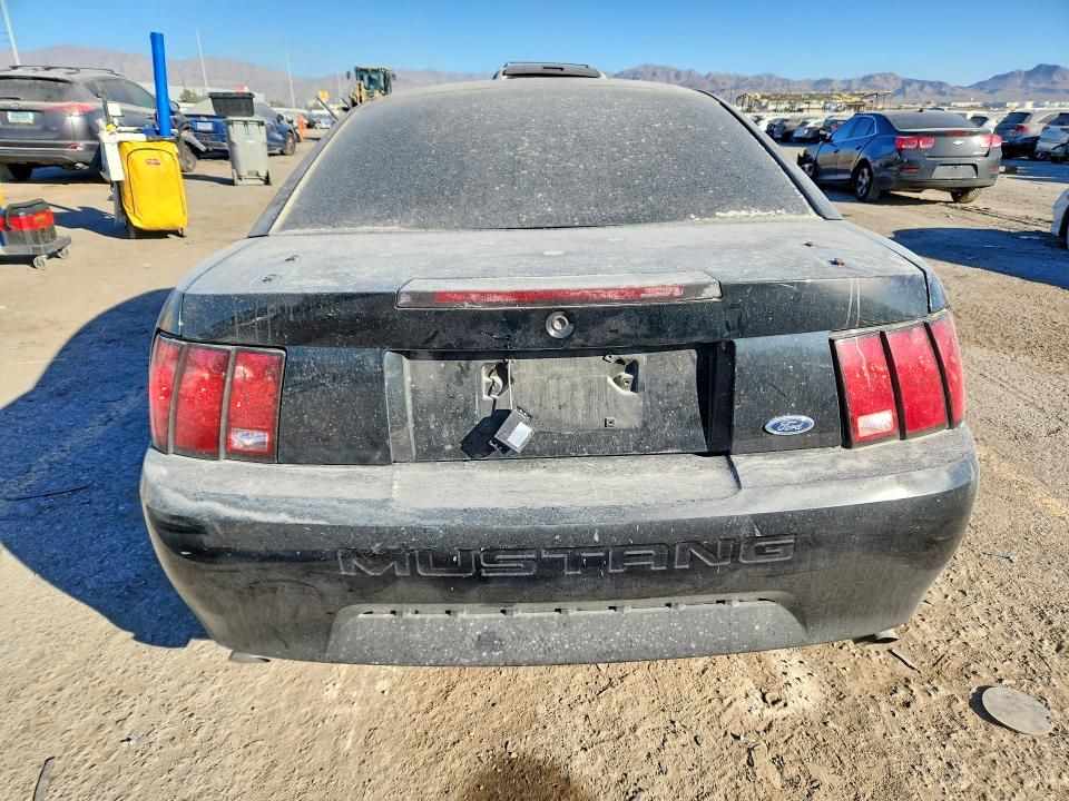 2001 Ford Mustang