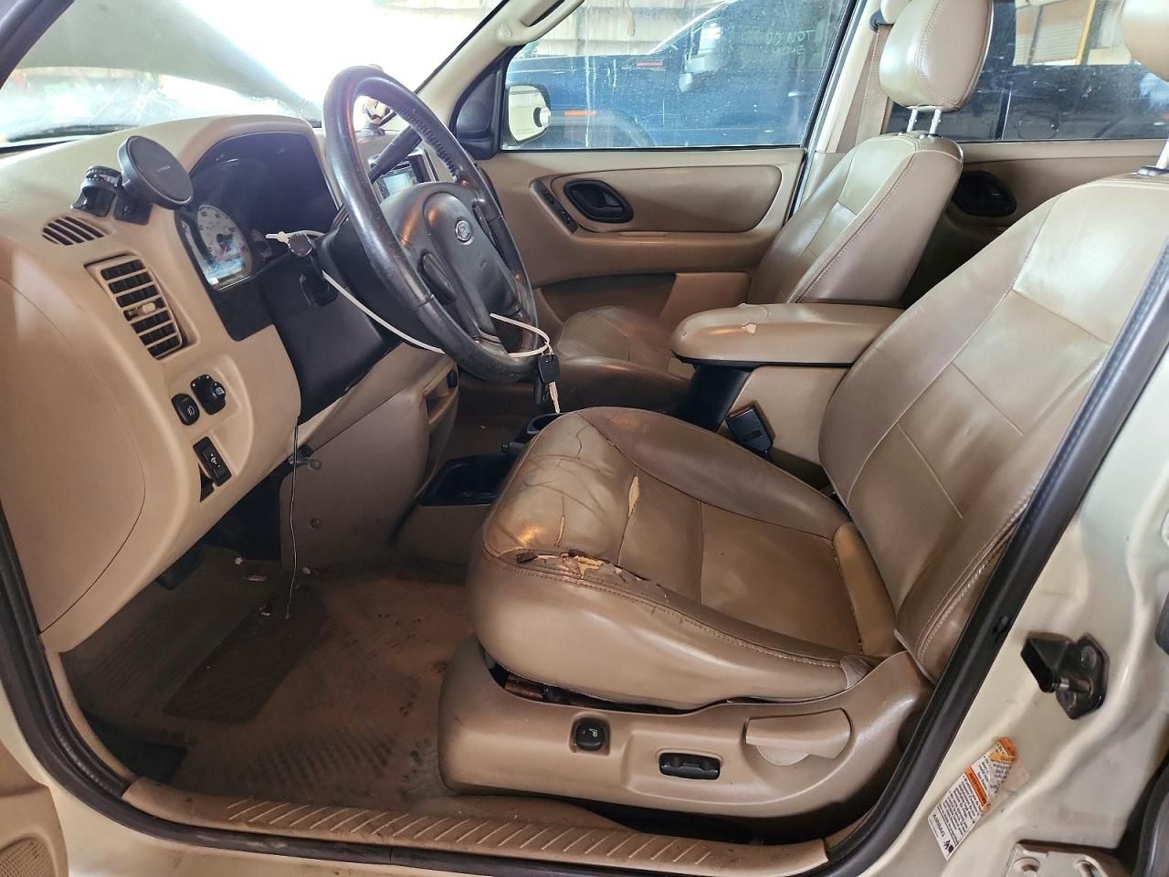 2004 Ford Escape Limited