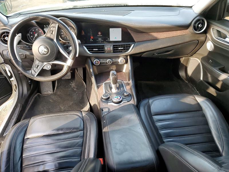 2017 Alfa Romeo Giulia ti Q4