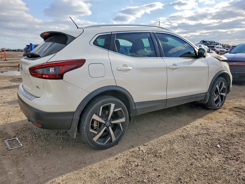 2022 Nissan Rogue Sport sl