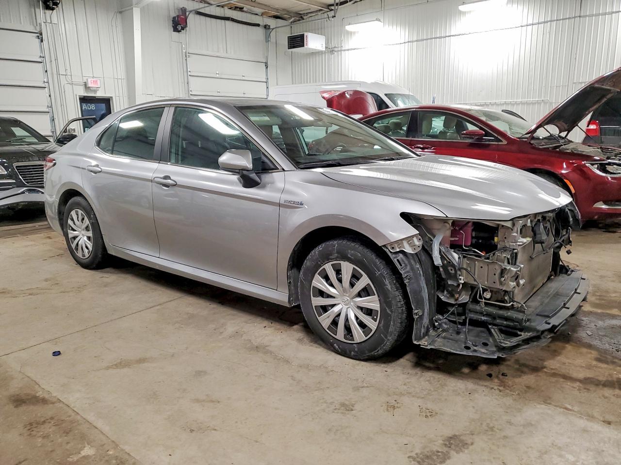 2020 Toyota Camry le